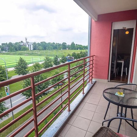 Stan Na Dan Banja Luka Apartment Ngoại thất bức ảnh