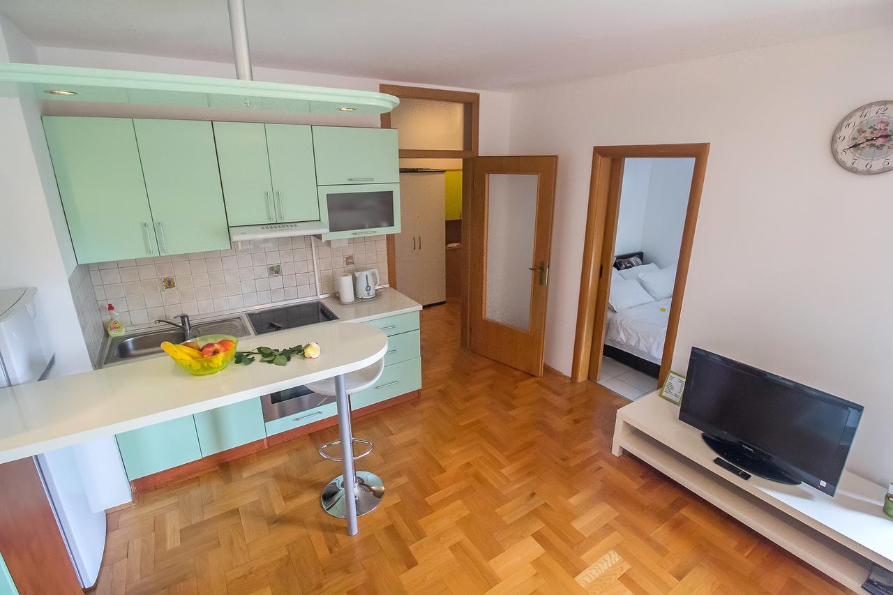 Stan Na Dan Banja Luka Apartment Ngoại thất bức ảnh